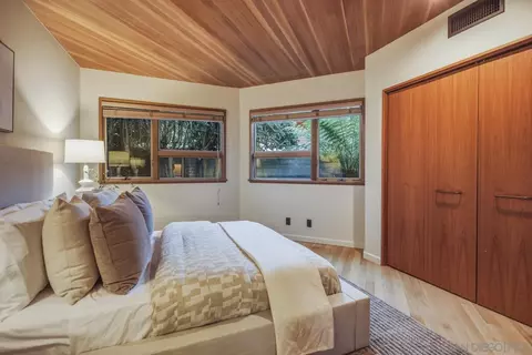 Bedroom - 411 1st St, Coronado, CA 92118 photo 5 of 5