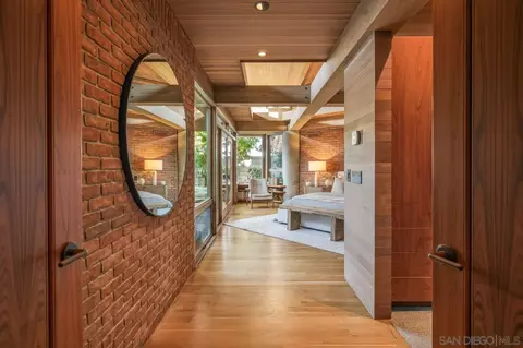 Entry Way - 411 1st St, Coronado, CA 92118 photo 2 of 3