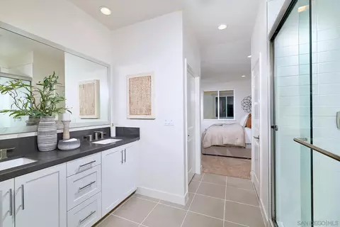 Bath - 749 Michael Ct, Vista, CA 92081 photo 3 of 4