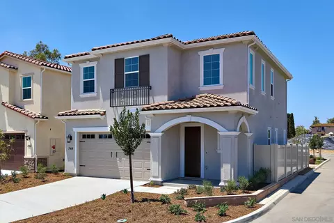 Exterior - 749 Michael Ct, Vista, CA 92081 photo 4 of 5