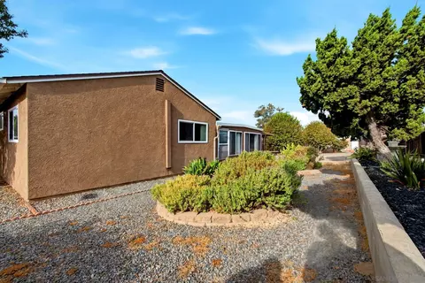 Exterior - 1632 Danny Way, El Cajon, CA 92021 photo 9 of 11