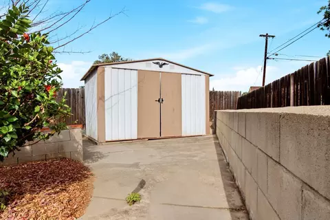 Exterior - 1632 Danny Way, El Cajon, CA 92021 photo 8 of 11