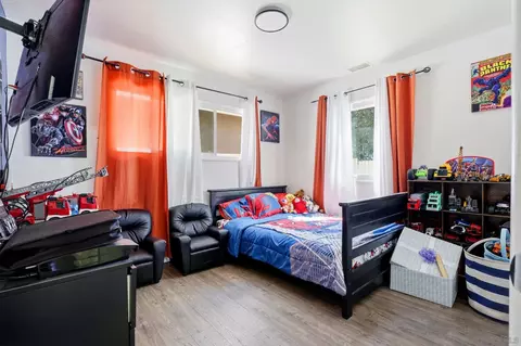 Bedroom - 1315 Hillcrest Dr, Alpine, CA 91901 photo 2 of 3