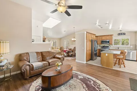 Other - 2011 Rachelle Pl, Escondido, CA 92025 photo 3 of 10