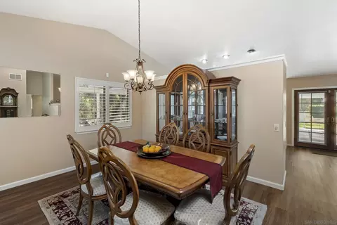 Dining - 2011 Rachelle Pl, Escondido, CA 92025 photo 5 of 6