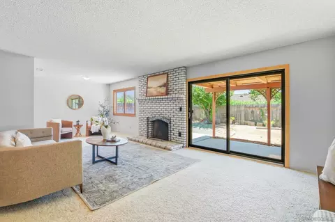 Living - 8817 Annandale, Santee, CA 92071 photo 4 of 5