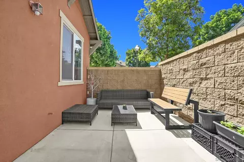Exterior - 73 Westwind Dr, Tustin, CA 92782 photo 6 of 11