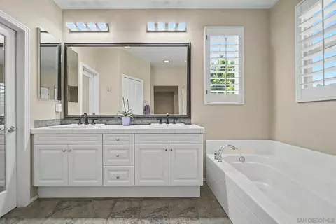 Bath - 73 Westwind Dr, Tustin, CA 92782 photo 1 of 4