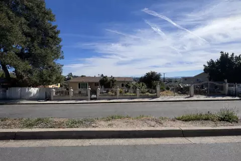 3041 Menlo, San Diego, CA 92105