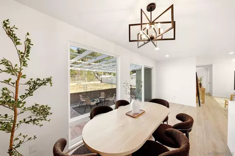 Dining - 5875 Lake Murray, La Mesa, CA 91942 photo 4 of 4