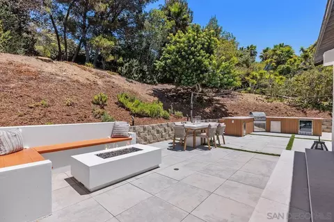 Other - 2586 Azure Coast Dr, La Jolla, CA 92037 photo 5 of 8