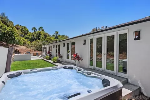 Other - 2586 Azure Coast Dr, La Jolla, CA 92037 photo 7 of 8