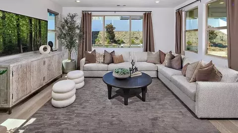 Living - 5561 Dora Way, Oceanside, CA 92057 photo 1 of 2