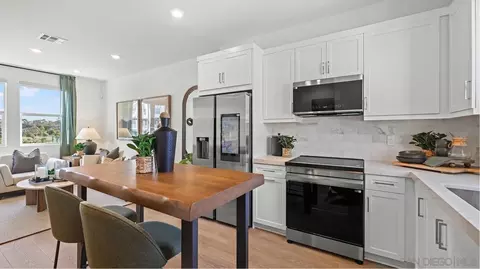 Kitchen - 304 Honeysuckle, Oceanside, CA 92057 photo 2 of 2