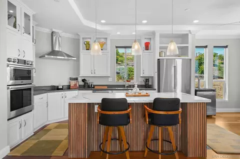 Kitchen - 13710 Calle Del Sol, Jamul, CA 91935 photo 1 of 5