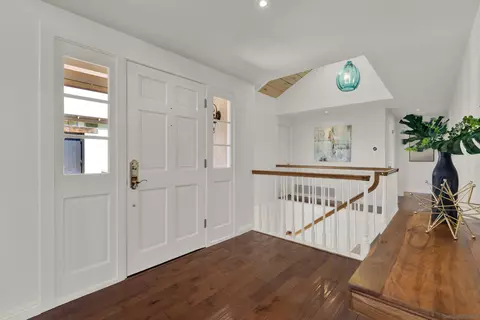 Entry Way - 20 Via Alta Vis, Bonsall, CA 92003 photo 4 of 8