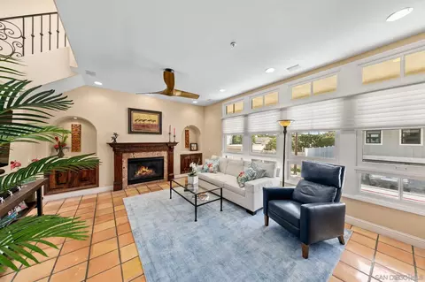 Living - 763 G Ave, Coronado, CA 92118 photo 2 of 2