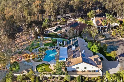 View/Area - 15964 Cumberland Dr, Poway, CA 92064 photo 8 of 21