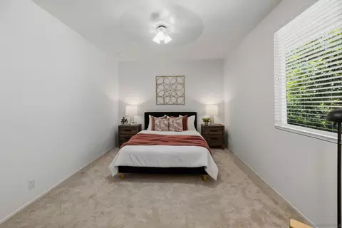 Bedroom - 15964 Cumberland Dr, Poway, CA 92064 photo 4 of 9