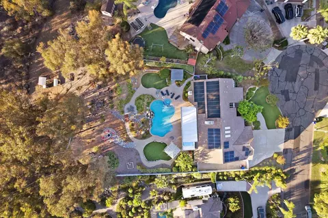 View/Area - 15964 Cumberland Dr, Poway, CA 92064 photo 7 of 21