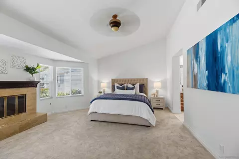 Bedroom - 15964 Cumberland Dr, Poway, CA 92064 photo 6 of 9