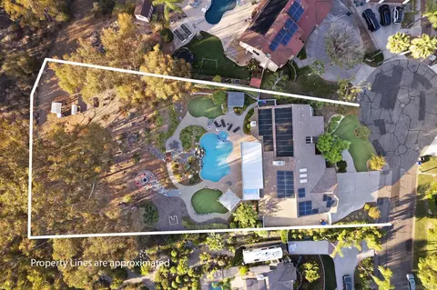 View/Area - 15964 Cumberland Dr, Poway, CA 92064 photo 2 of 21