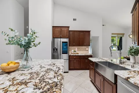 Kitchen - 15964 Cumberland Dr, Poway, CA 92064 photo 4 of 4