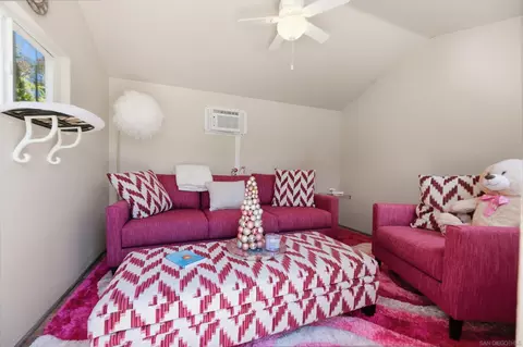 Living - 15964 Cumberland Dr, Poway, CA 92064 photo 4 of 4