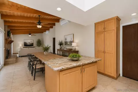 Dining - 4744 Via Serra, Fallbrook, CA 92028 photo 1 of 3