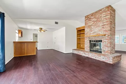 Living - 16707 Wikiup Rd, Ramona, CA 92065 photo 6 of 7