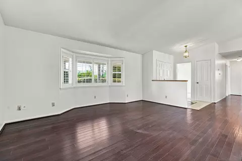 Living - 16707 Wikiup Rd, Ramona, CA 92065 photo 3 of 7