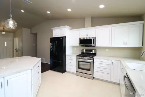 16707 Wikiup Rd, Ramona, CA 92065 photo 4