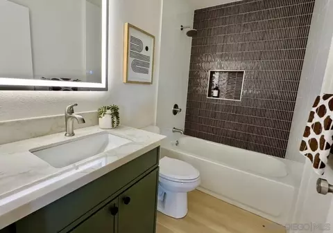 Bath - 3412 Los Mochis Way, Oceanside, CA 92056 photo 1 of 2