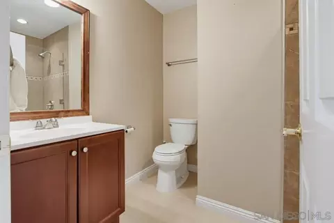 Bath - 1010 Thomas Way, Escondido, CA 92027 photo 1 of 6