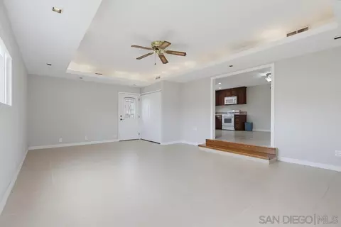 Living - 1010 Thomas Way, Escondido, CA 92027 photo 9 of 14