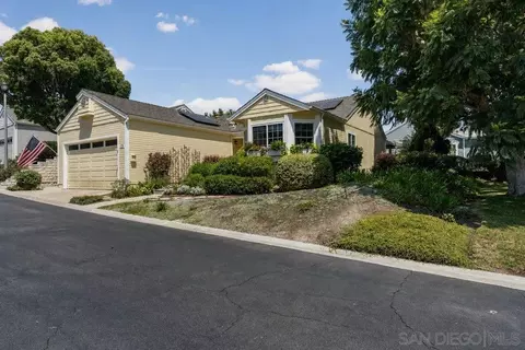 Exterior - 4470 Garnet, Oceanside, CA 92056 photo 4 of 14