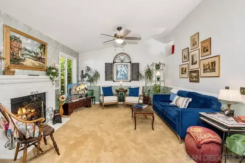 Living - 4470 Garnet, Oceanside, CA 92056 photo 3 of 3