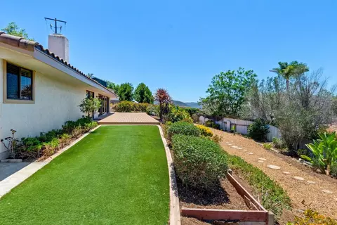 Exterior - 3343 Vista De La Cresta, Escondido, CA 92029 photo 9 of 10