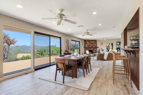 Dining - 3343 Vista De La Cresta, Escondido, CA 92029 photo 1 of 2