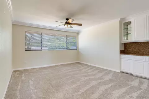 Living - 3343 Vista De La Cresta, Escondido, CA 92029 photo 4 of 5