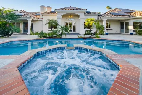 Exterior - 14893 Huntington Gate Dr, Poway, CA 92064 photo 6 of 28