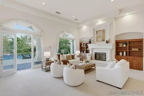 Living - 14893 Huntington Gate Dr, Poway, CA 92064 photo 5 of 8
