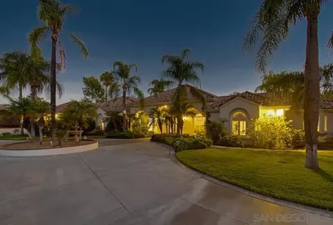 Exterior - 14893 Huntington Gate Dr, Poway, CA 92064 photo 16 of 28