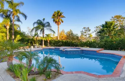 Exterior - 14893 Huntington Gate Dr, Poway, CA 92064 photo 5 of 28