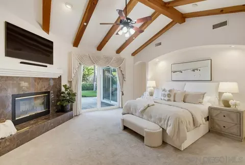 Bedroom - 14893 Huntington Gate Dr, Poway, CA 92064 photo 1 of 2