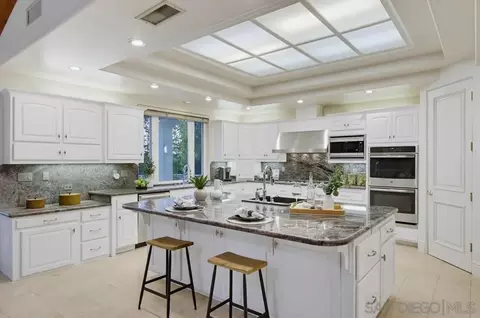 Kitchen - 14893 Huntington Gate Dr, Poway, CA 92064 photo 1 of 4
