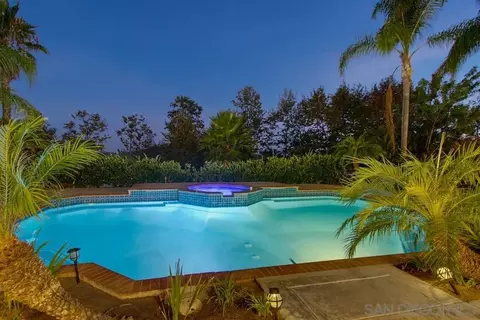 Exterior - 14893 Huntington Gate Dr, Poway, CA 92064 photo 22 of 28
