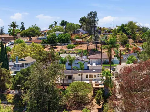 View/Area - 6041 Amarillo Ave, La Mesa, CA 91942 photo 1 of 2