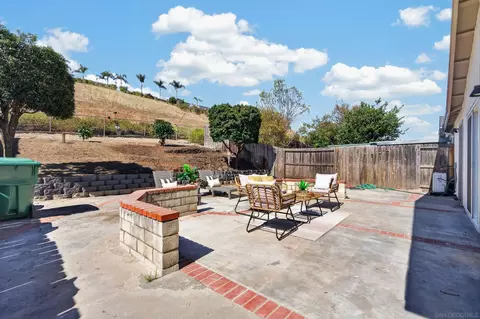 Exterior - 1277 Sagewood Dr, Oceanside, CA 92056 photo 4 of 5