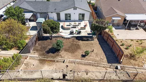 View/Area - 1277 Sagewood Dr, Oceanside, CA 92056 photo 3 of 4